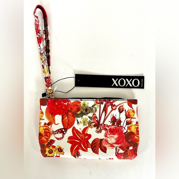 XOXO WRISTLET — multicolor pilled leather. Holds iPhone 13 (see last pic size) - Picture 1 of 5